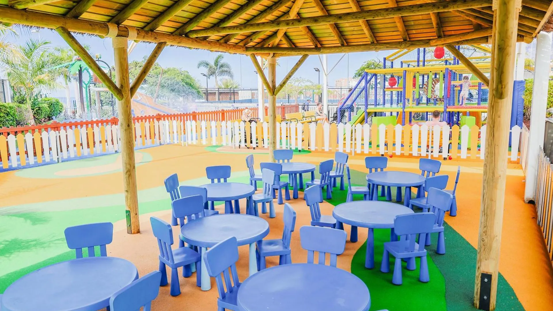 Hotel Landmar Costa Los Gigantes Family Resort Puerto de Santiago