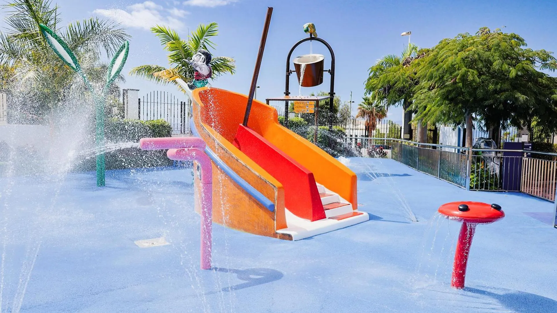 Landmar Costa Los Gigantes Family Resort Puerto de Santiago